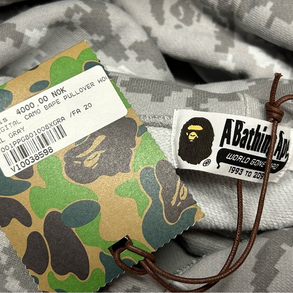 Bape Digi Camo Hoodie - Picture 9 of 9